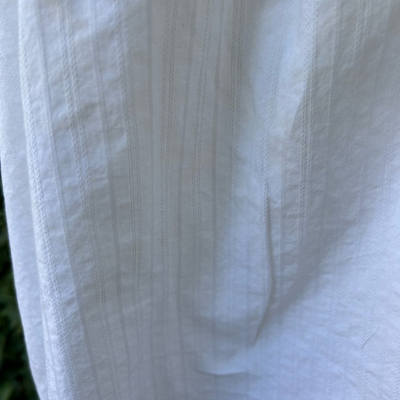 Levi white v neck short bell sleeve women blouse size S - Picture 5 of 6